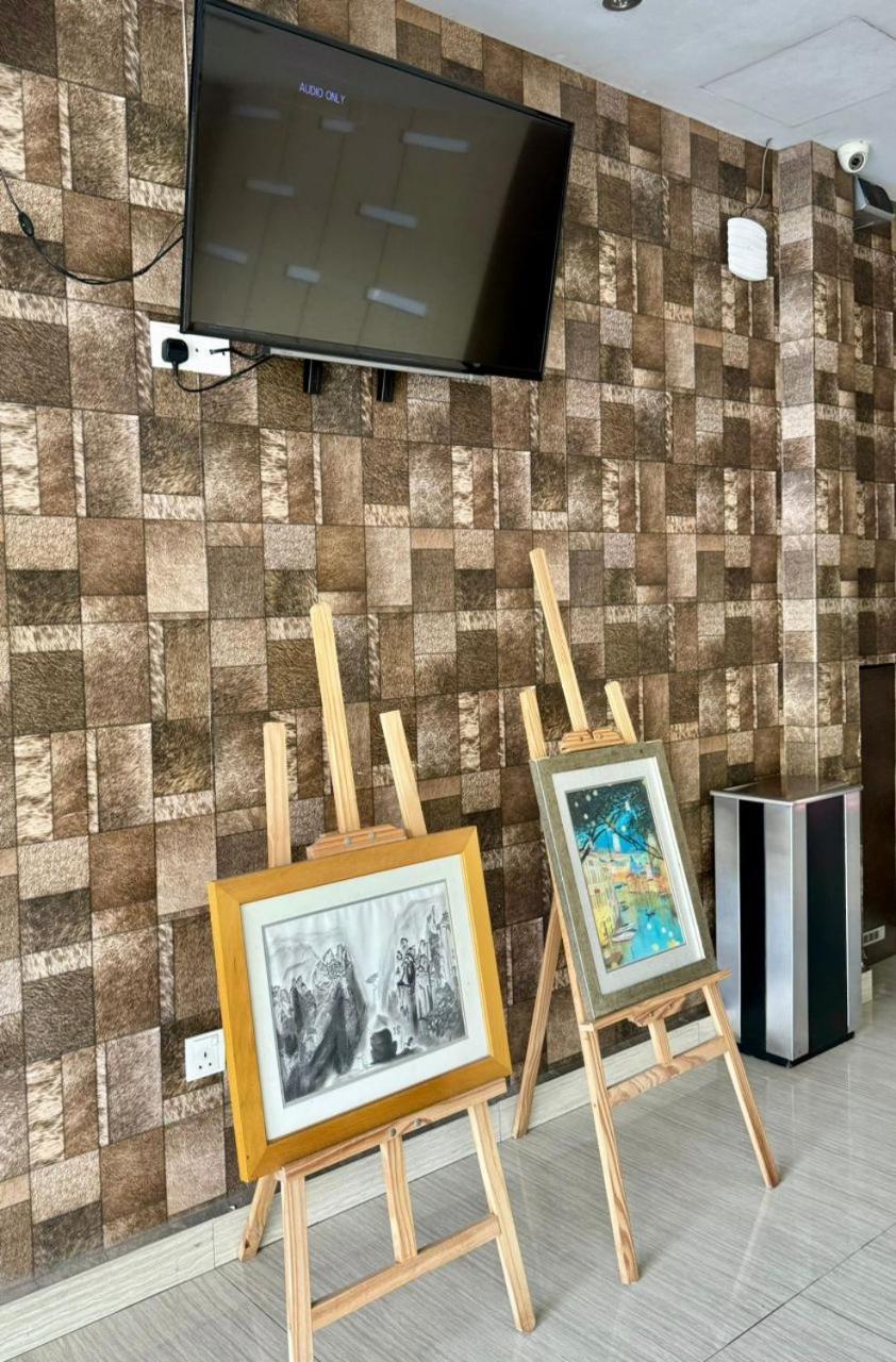 ג'והור בהרו Chariton Hotel Nusa Bestari מראה חיצוני תמונה