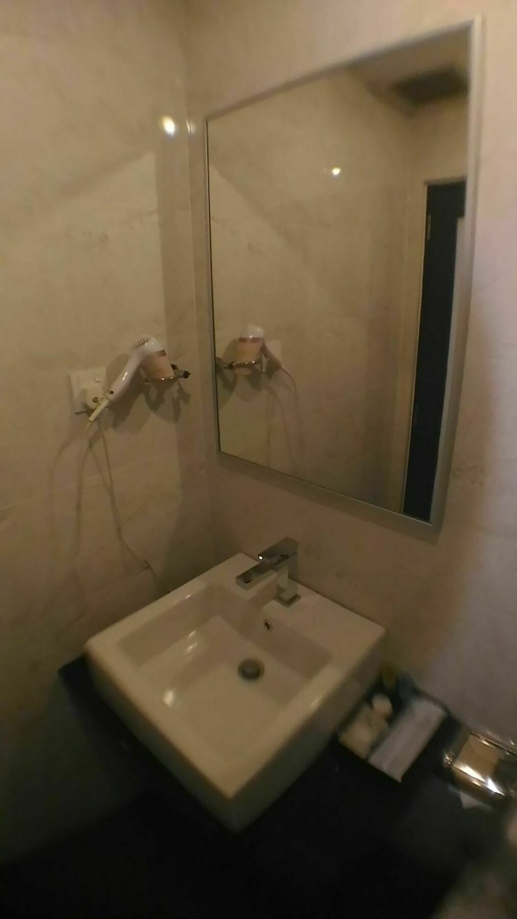 ג'והור בהרו Chariton Hotel Nusa Bestari מראה חיצוני תמונה